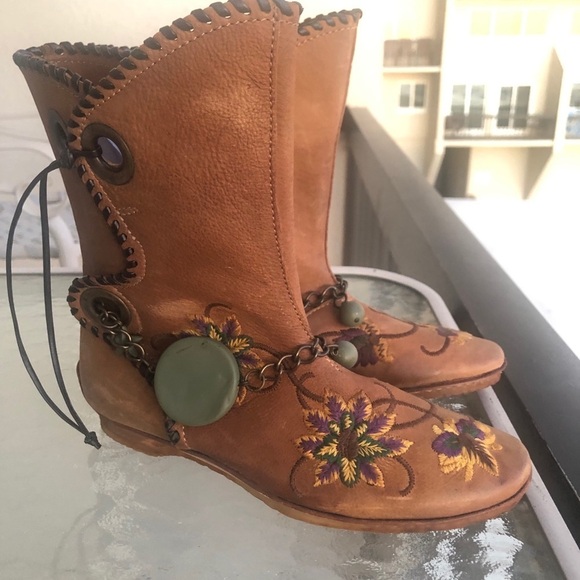 Anthropologie AREA FORTE Italian Embroidered Leather Boots NEW - Picture 4 of 15